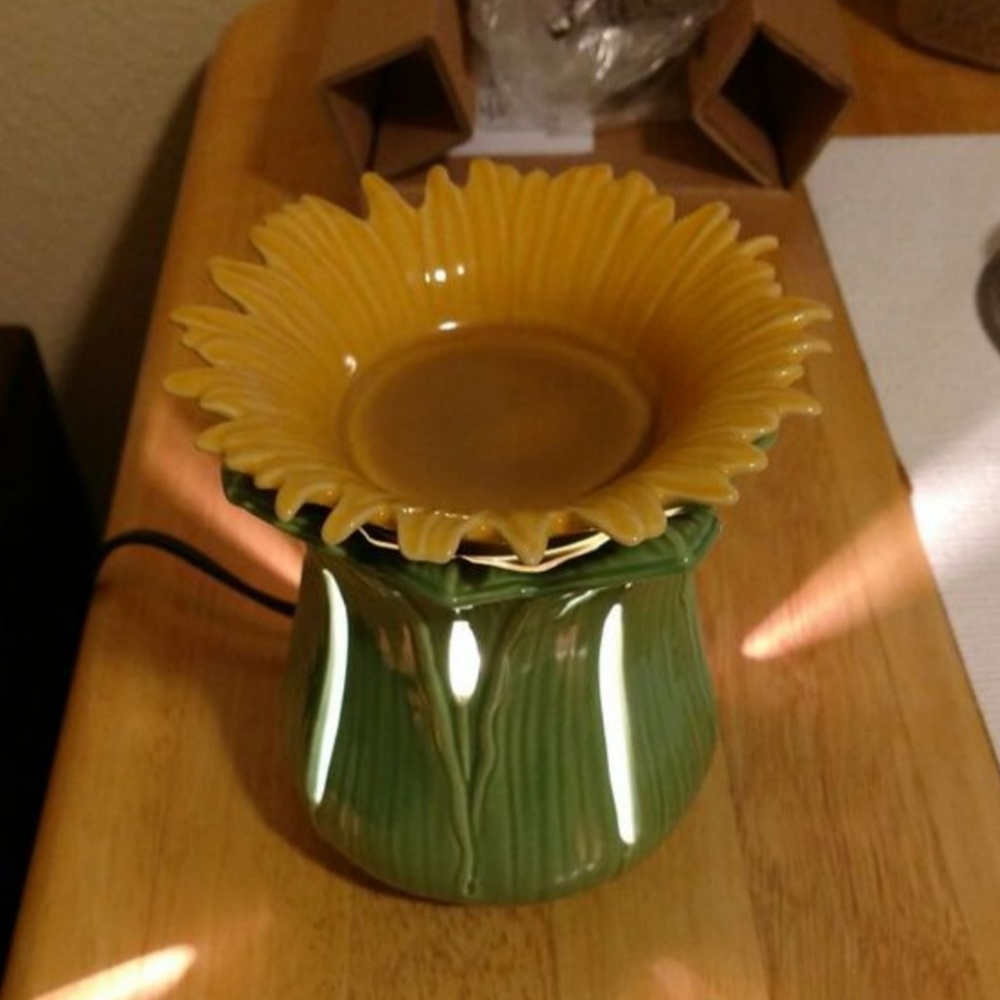 Partylite scentglow warmer